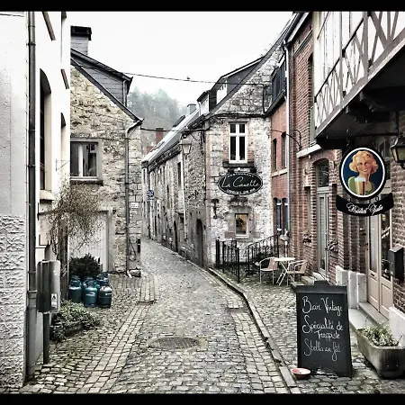/ 218 Ardennes Wifi / Pool Chalet *